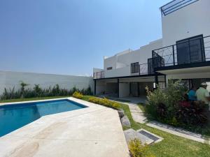 Casa en venta en Colinas de Santa Fe, Xochitepec, Morelos Casa en venta en Colinas de Santa Fe, Xochitepec, Morelos