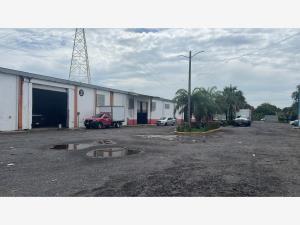 Bodega en renta en El Tejar, Medellín de Bravo, Veracruz de Ignacio de la Llave Bodega en renta en El Tejar, Medellín de Bravo, Veracruz de Ignacio de la Llave