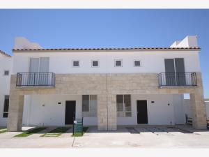 Casa en venta en Valle de los Almendros, Torreón, Coahuila de Zaragoza Casa en venta en Valle de los Almendros, Torreón, Coahuila de Zaragoza