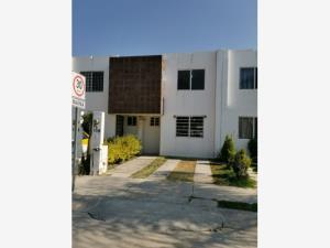 Casa en venta en Los Héroes León, León, Guanajuato Casa en venta en Los Héroes León, León, Guanajuato