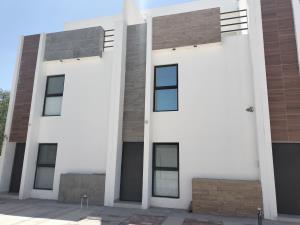 Casa en venta en Los Viñedos, Torreón, Coahuila de Zaragoza Casa en venta en Los Viñedos, Torreón, Coahuila de Zaragoza