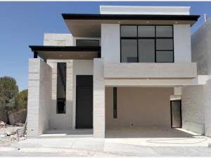 Casa en venta en Rincón de Alcántara, Saltillo, Coahuila de Zaragoza Casa en venta en Rincón de Alcántara, Saltillo, Coahuila de Zaragoza