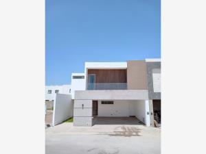 Casa en venta en Los Viñedos, Torreón, Coahuila de Zaragoza Casa en venta en Los Viñedos, Torreón, Coahuila de Zaragoza