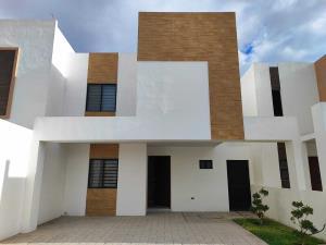 Casa en venta en Lomas de las Etnias, Torreón, Coahuila de Zaragoza Casa en venta en Lomas de las Etnias, Torreón, Coahuila de Zaragoza