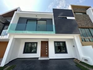 Casa en venta en Valle Imperial, Zapopan, Jalisco Casa en venta en Valle Imperial, Zapopan, Jalisco