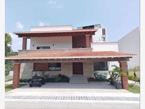 Casa en venta en Paraíso Country Club, Emiliano Zapata, Morelos Casa en venta en Paraíso Country Club, Emiliano Zapata, Morelos