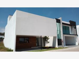 Casa en venta en Zerezotla, San Pedro Cholula, Puebla Casa en venta en Zerezotla, San Pedro Cholula, Puebla