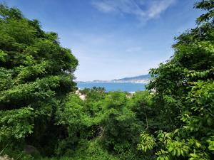 Terreno en venta en Joyas de Brisamar, Acapulco de Juárez, Guerrero Terreno en venta en Joyas de Brisamar, Acapulco de Juárez, Guerrero