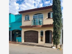Casa en venta en Danubio, Culiacán, Sinaloa Casa en venta en Danubio, Culiacán, Sinaloa