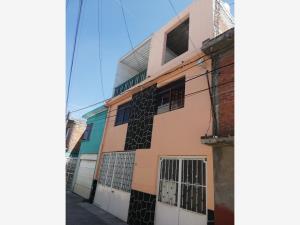 Casa en venta en Primo Tapia (Poniente), Morelia, Michoacán de Ocampo Casa en venta en Primo Tapia (Poniente), Morelia, Michoacán de Ocampo