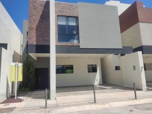 Casa en venta en Alyssa, Ramos Arizpe, Coahuila de Zaragoza Casa en venta en Alyssa, Ramos Arizpe, Coahuila de Zaragoza