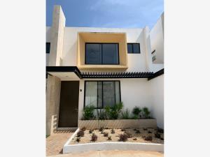 Casa en renta en Temozon Norte, Mérida, Yucatán Casa en renta en Temozon Norte, Mérida, Yucatán