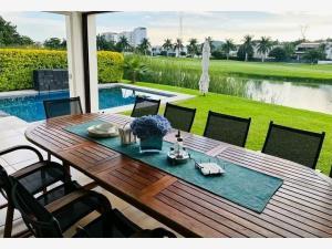 Casa en venta en Paraíso Country Club, Emiliano Zapata, Morelos Casa en venta en Paraíso Country Club, Emiliano Zapata, Morelos