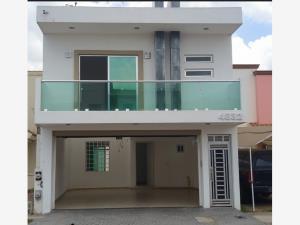 Casa en venta en Villas del Rio Elite, Culiacán, Sinaloa Casa en venta en Villas del Rio Elite, Culiacán, Sinaloa