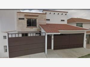 Casa en venta en Residencial Las Cumbres, Xalapa, Veracruz de Ignacio de la Llave Casa en venta en Residencial Las Cumbres, Xalapa, Veracruz de Ignacio de la Llave