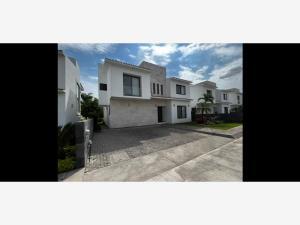 Casa en venta en Paraíso Country Club, Emiliano Zapata, Morelos Casa en venta en Paraíso Country Club, Emiliano Zapata, Morelos