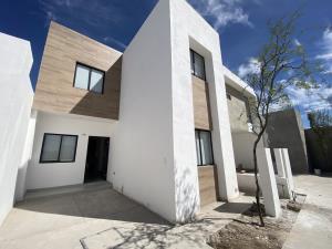 Casa en venta en Los Viñedos, Torreón, Coahuila de Zaragoza Casa en venta en Los Viñedos, Torreón, Coahuila de Zaragoza