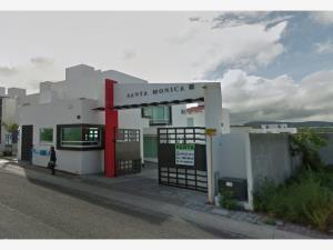 Casa en remate en El Mirador, El Marqués, Querétaro Casa en remate en El Mirador, El Marqués, Querétaro