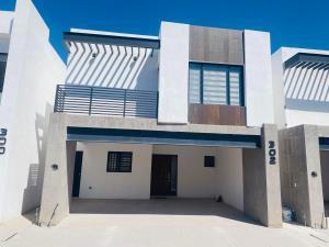 Casa en venta en Los Viñedos, Torreón, Coahuila de Zaragoza Casa en venta en Los Viñedos, Torreón, Coahuila de Zaragoza