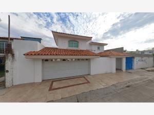 Casa en venta en Hacienda de la Mora, Culiacán, Sinaloa Casa en venta en Hacienda de la Mora, Culiacán, Sinaloa