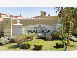 Casa en venta en Urbi Hacienda Balboa, Cuautitlán Izcalli, México Casa en venta en Urbi Hacienda Balboa, Cuautitlán Izcalli, México