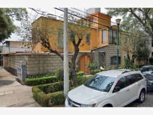 Casa en venta en Campestre, Álvaro Obregón, Ciudad de México Casa en venta en Campestre, Álvaro Obregón, Ciudad de México