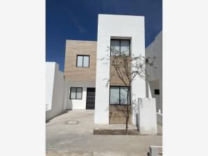 Casa en venta en Quintas la Cima, Torreón, Coahuila de Zaragoza Casa en venta en Quintas la Cima, Torreón, Coahuila de Zaragoza