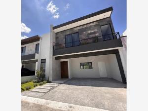 Casa en venta en Los Viñedos, Torreón, Coahuila de Zaragoza Casa en venta en Los Viñedos, Torreón, Coahuila de Zaragoza