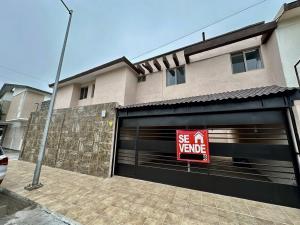 Casa en venta en Ampliación la Rosita, Torreón, Coahuila de Zaragoza Casa en venta en Ampliación la Rosita, Torreón, Coahuila de Zaragoza