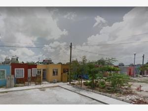 Casa en remate en Galaxia del Sol, Benito Juárez, Quintana Roo Casa en remate en Galaxia del Sol, Benito Juárez, Quintana Roo