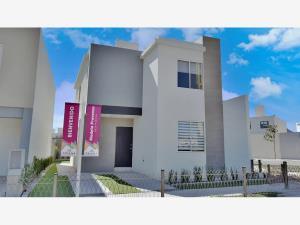 Casa en venta en Triana, Saltillo, Coahuila de Zaragoza Casa en venta en Triana, Saltillo, Coahuila de Zaragoza