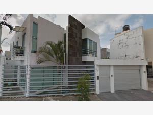 Casa en venta en Puerta del Sol, Xalisco, Nayarit Casa en venta en Puerta del Sol, Xalisco, Nayarit