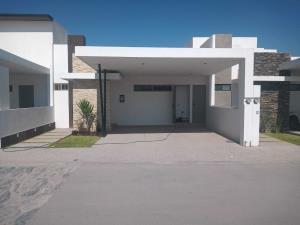 Casa en venta en Los Viñedos, Torreón, Coahuila de Zaragoza Casa en venta en Los Viñedos, Torreón, Coahuila de Zaragoza