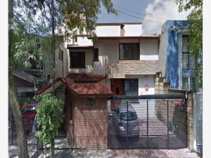 Casa en remate en Las Alamedas, Atizapán de Zaragoza, México Casa en remate en Las Alamedas, Atizapán de Zaragoza, México