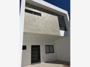 Casa en venta en Los Viñedos, Torreón, Coahuila de Zaragoza Casa en venta en Los Viñedos, Torreón, Coahuila de Zaragoza