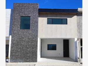 Casa en venta en Quintas del Palmar, Torreón, Coahuila de Zaragoza Casa en venta en Quintas del Palmar, Torreón, Coahuila de Zaragoza