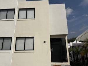 Casa en venta en Los Olvera, Corregidora, Querétaro Casa en venta en Los Olvera, Corregidora, Querétaro
