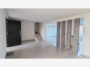 Casa en venta en Santiago Xicohtenco, San Andrés Cholula, Puebla Casa en venta en Santiago Xicohtenco, San Andrés Cholula, Puebla