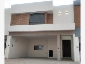 Casa en venta en Los Viñedos, Torreón, Coahuila de Zaragoza Casa en venta en Los Viñedos, Torreón, Coahuila de Zaragoza