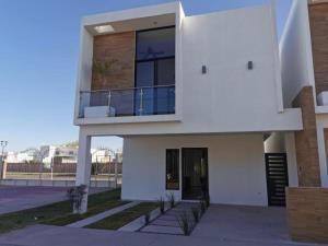Casa en venta en Villas del Renacimiento, Torreón, Coahuila de Zaragoza Casa en venta en Villas del Renacimiento, Torreón, Coahuila de Zaragoza