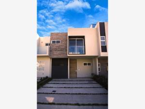 Casa en venta en Atmósfera, Tlajomulco de Zúñiga, Jalisco Casa en venta en Atmósfera, Tlajomulco de Zúñiga, Jalisco