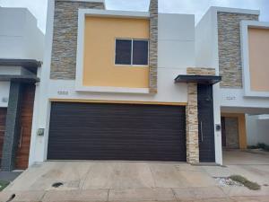 Casa en venta en Perisur, Culiacán, Sinaloa Casa en venta en Perisur, Culiacán, Sinaloa