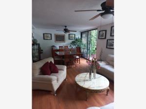 Casa en venta en Jardines de Cuernavaca, Cuernavaca, Morelos Casa en venta en Jardines de Cuernavaca, Cuernavaca, Morelos