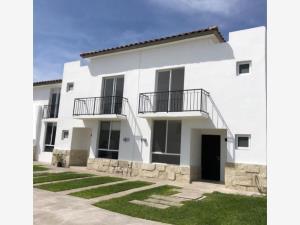 Casa en venta en Valle de los Almendros, Torreón, Coahuila de Zaragoza Casa en venta en Valle de los Almendros, Torreón, Coahuila de Zaragoza