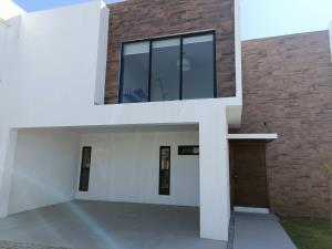 Casa en venta en Villas del Renacimiento, Torreón, Coahuila de Zaragoza Casa en venta en Villas del Renacimiento, Torreón, Coahuila de Zaragoza