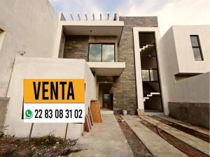 Casa en venta en Lomas de la Rioja, Alvarado, Veracruz de Ignacio de la Llave Casa en venta en Lomas de la Rioja, Alvarado, Veracruz de Ignacio de la Llave
