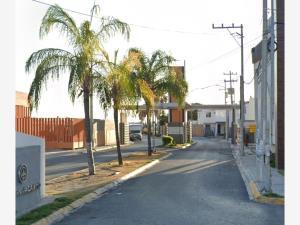 Casa en venta en Reserva Acanto, Apodaca, Nuevo León Casa en venta en Reserva Acanto, Apodaca, Nuevo León