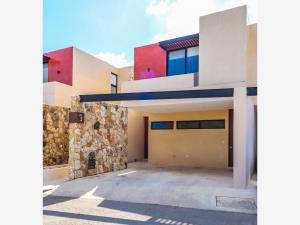 Casa en renta en Temozon Norte, Mérida, Yucatán Casa en renta en Temozon Norte, Mérida, Yucatán