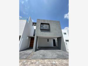 Casa en venta en Lomas de Angelópolis II, San Andrés Cholula, Puebla Casa en venta en Lomas de Angelópolis II, San Andrés Cholula, Puebla