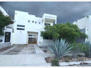 Casa en venta en El Camino Real, La Paz, Baja California Sur Casa en venta en El Camino Real, La Paz, Baja California Sur